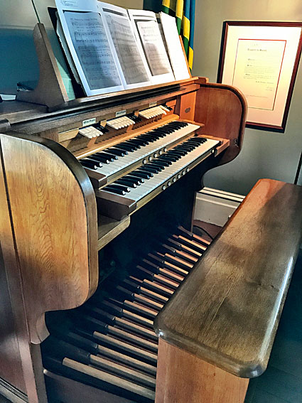 The Whitehouse Pipe Organ at The Oaks